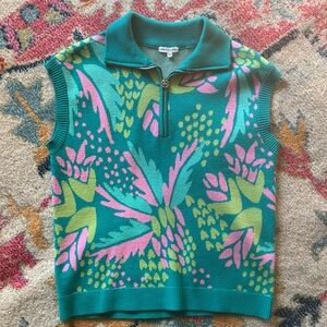 New Mary Square Collared Zip Sweater Vest